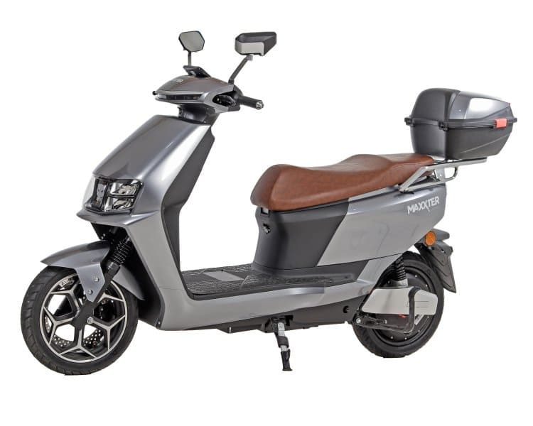 Электроскутер Maxxter LUMINA (Silver) 1500 Вт