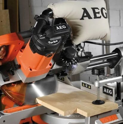 Пила торцювальна AEG PS254L