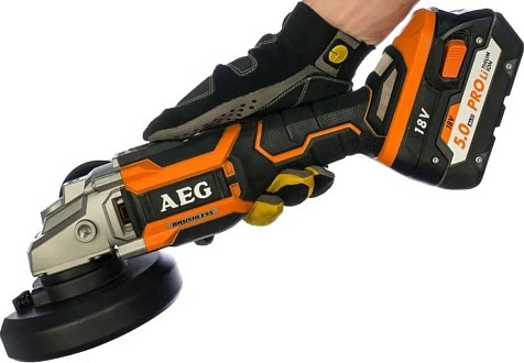 Угловая шлифмашина (Болгарка) аккумуляторная AEG BEWS18-125BL-502C