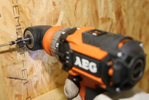 Насадка гайкокрут AEG BSB18CBL-RAA (4932430924)