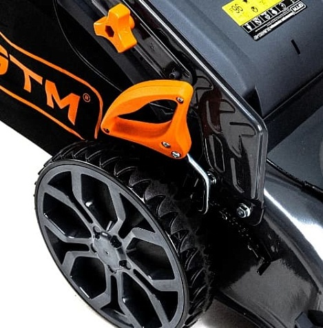 Газонокосилка аккумуляторная GTM BLM48H-SP