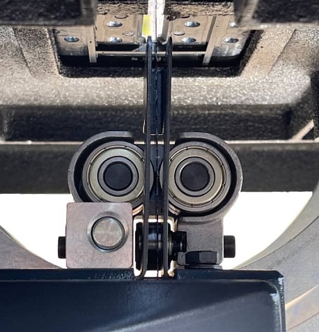 Ленточнопильный станок по дереву Титан PBS12