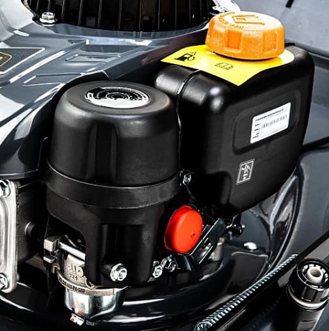 Газонокосилка бензиновая GTM LM48